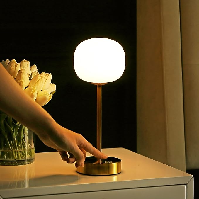 JONATHAN Y JYL7108C Natalia 12.25" Modern Minimalist Iron Rechargeable Integrated LED Table Lamp Contemporary Bedside Desk Nightstand Lamp for Bedroom Living Room Office, Brass Gold/White