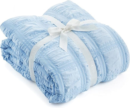 Cozy Bliss Cooling Comforter King Size Seersucker Plaid, Q-Max 0.4 Reversible Lightweight Cooling Blanket, Breathable Silk Smooth Summer Bedding Quilt for Hot Sleepers Night Sweats Blue