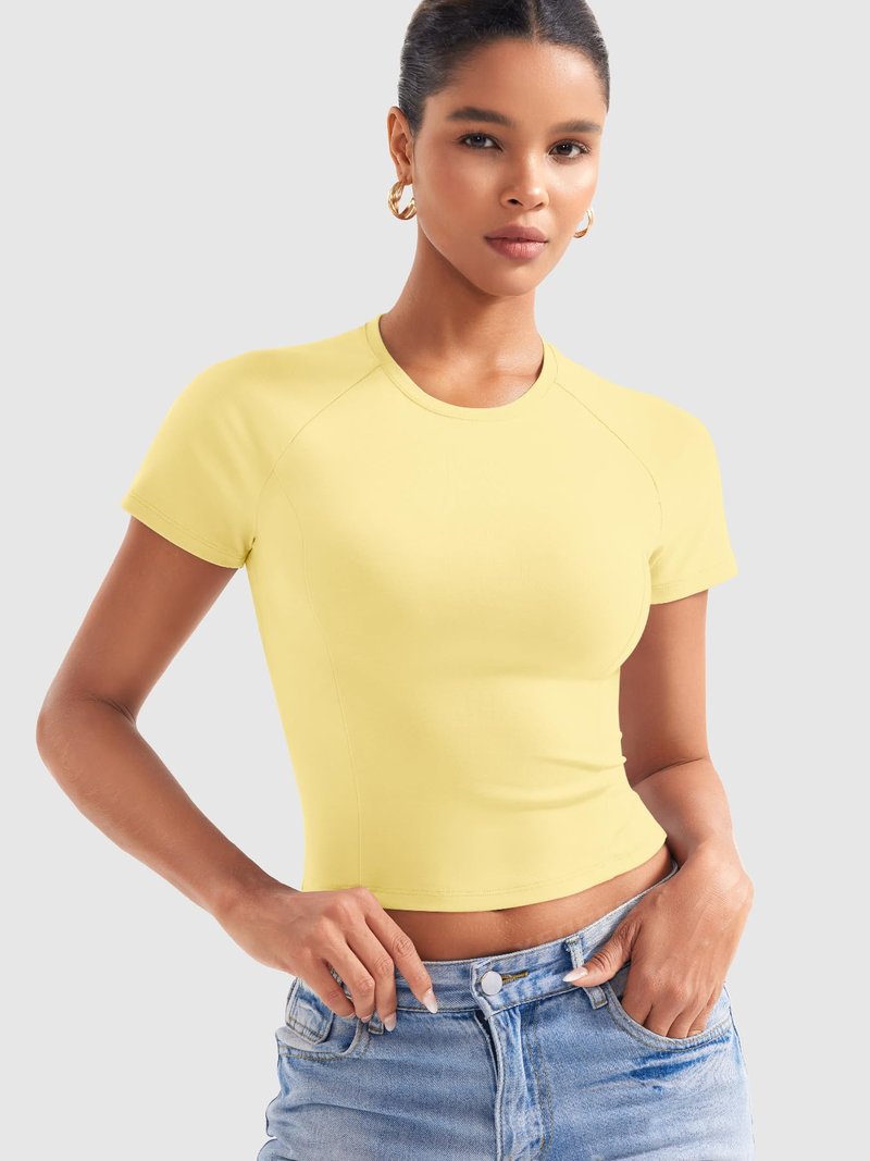 YEOREO Women Tops Baby T-Shirt Short Sleeve Crew Neck Going Out Crop Top Corriny Slim Fit Workout Basic Baby Tee Cream Yellow M
