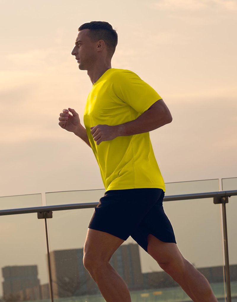 G Gradual Men's Athletic Workout T-Shirts Moisture Wicking Cooling Running Shirts Short Sleeve Performance Tee for Gym Tennis(Yellow,S)