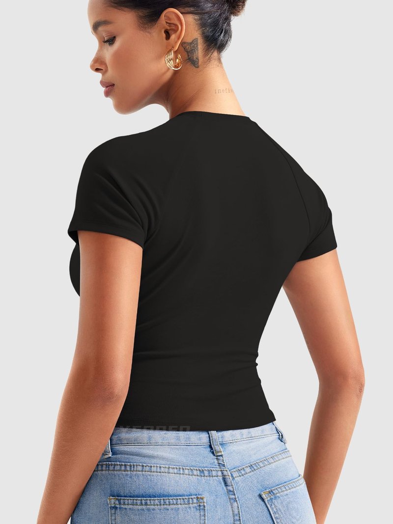 YEOREO Women Tops Baby T-Shirt Short Sleeve Crew Neck Going Out Crop Top Corriny Slim Fit Workout Basic Baby Tee Black M