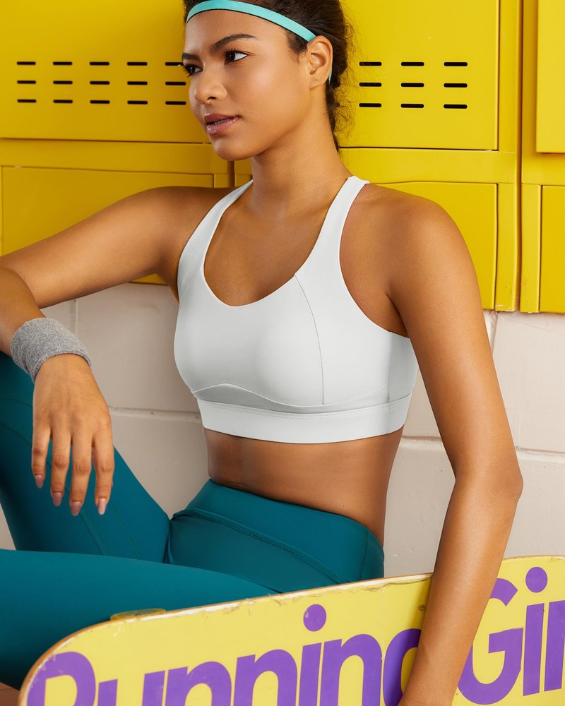 RUNNING GIRL High Impact Sports Bras for Women, Adjustable Straps White Sports Bra High Support Molded Cup Racerback Workout Bra(WX3143 White L)
