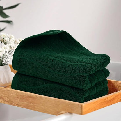 Jacquotha 2-Piece Hand Towels Set in Forest Green, Wavy Striped Jacquard Towels