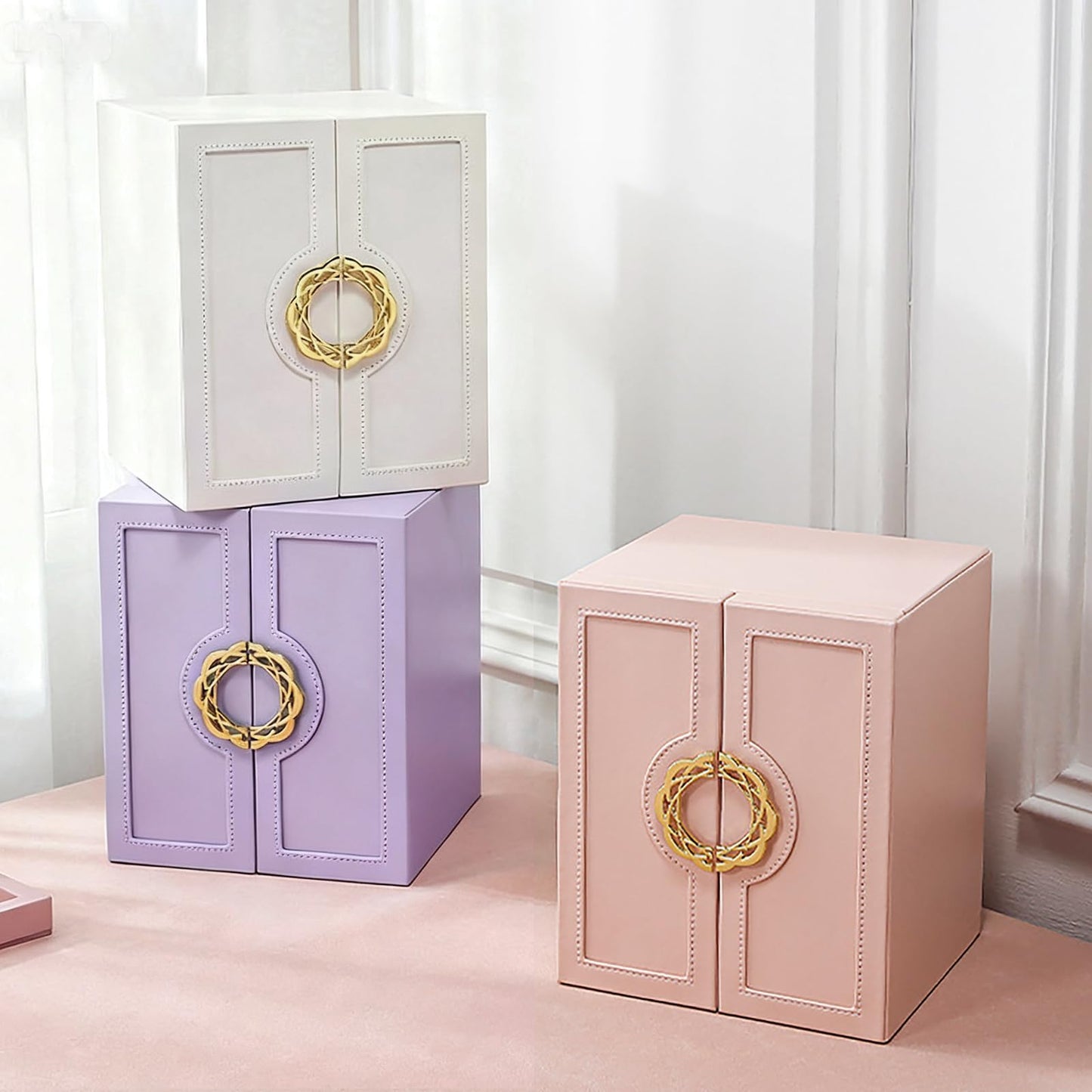 AOSIFIEL Cute Jewelry Box for Women teen Girls Jewelry Organizer Large Jewelry Organizers and Storage Faux Leather Jewelry Storage Jewlery Box Jewellery Box Joyeros Organizador De Mujer
