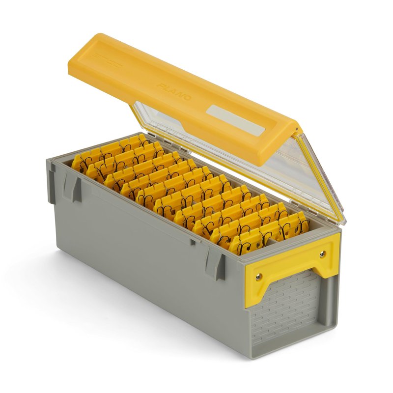 Plano EDGE Short Hang Box, Stores 40 Crankbaits, with Rust-Preventive Rustrictor, Dri-Loc Watertight Seal, WaterWick, DuraView Transparent Lid, Stackable Storage for Fishing Organization