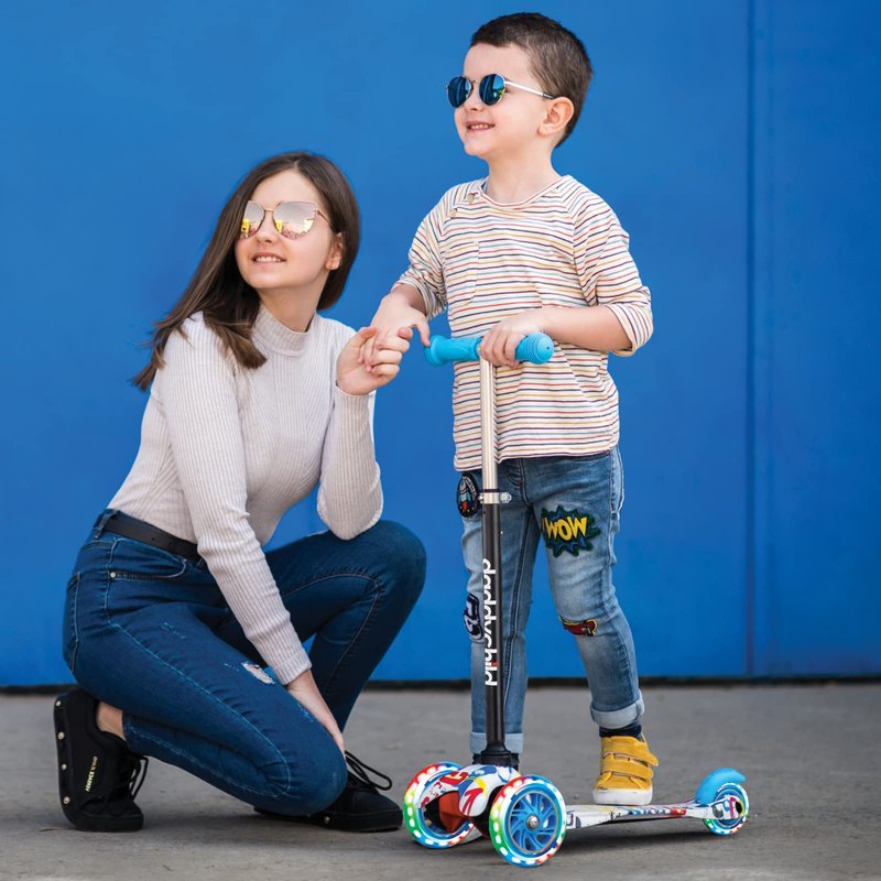 3-Wheel Kick Scooter for Kids Ages 3-8 Lean-to-Steer Toddler Scooter with Extra Wide Light Up Wheels, 4 Adjustable Heights, Foldable Scooters for Boys & Girls, Max Weight 110lbs (Blue)