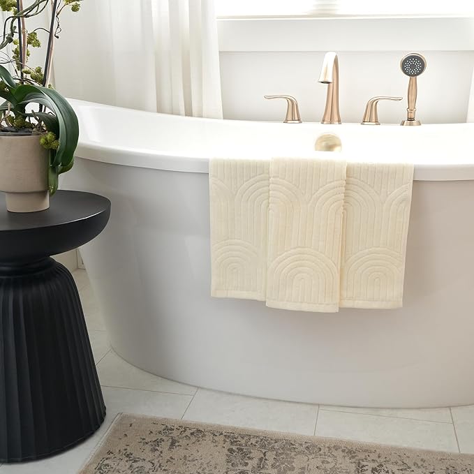 KIBAGA Decorative Hand Towels for Your Bathroom Or Kitchen – Luxurious Set of 2