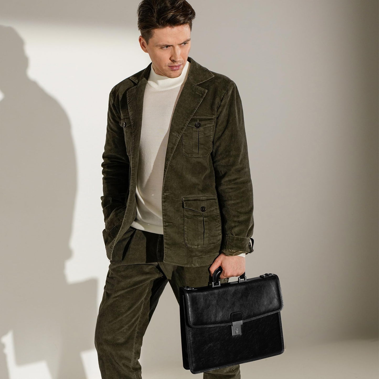Time Resistance Leather Briefcase - Italian Handmade Leather Laptop Bag - Handbag for Men - Professional Computer Case (Black)