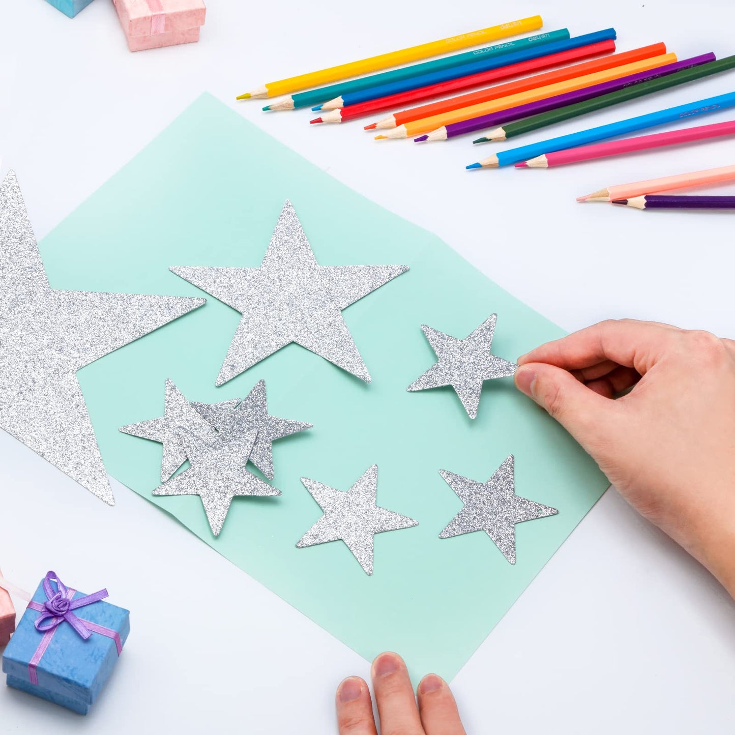 Boao 72 Pieces Silver Stars Shaped Cutouts Silver Cardboard Stars 4 Sizes 6cm/12cm/20cm/30cm Hanging Glitter Garlands with Nylon String for Wedding Birthday Party Graduation Classroom Wall Decor