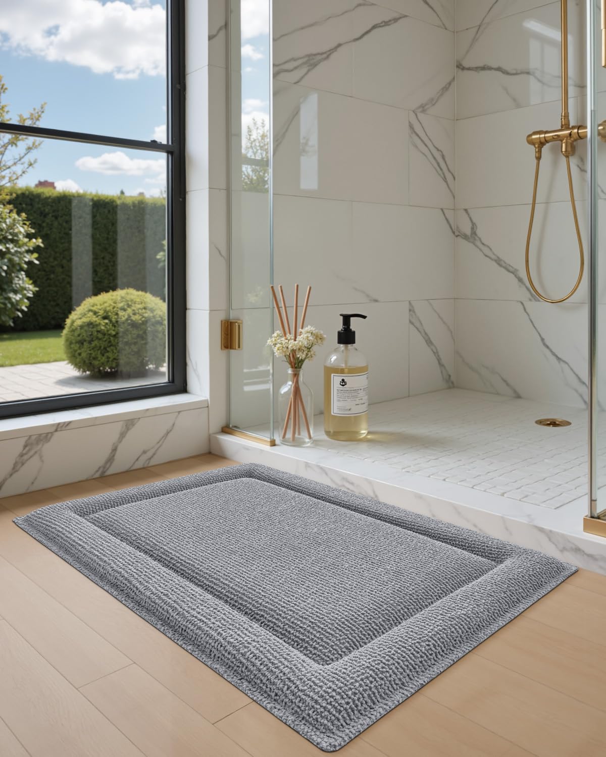 DEXI Memory Foam Bath Mat 32x20, Soft Absorbent Chenille Bathroom Rug, Non Slip Quick Dry Bath Mats for Bathroom, Thick Plush Floor Carpet for Tub Shower, Sink, Light Grey