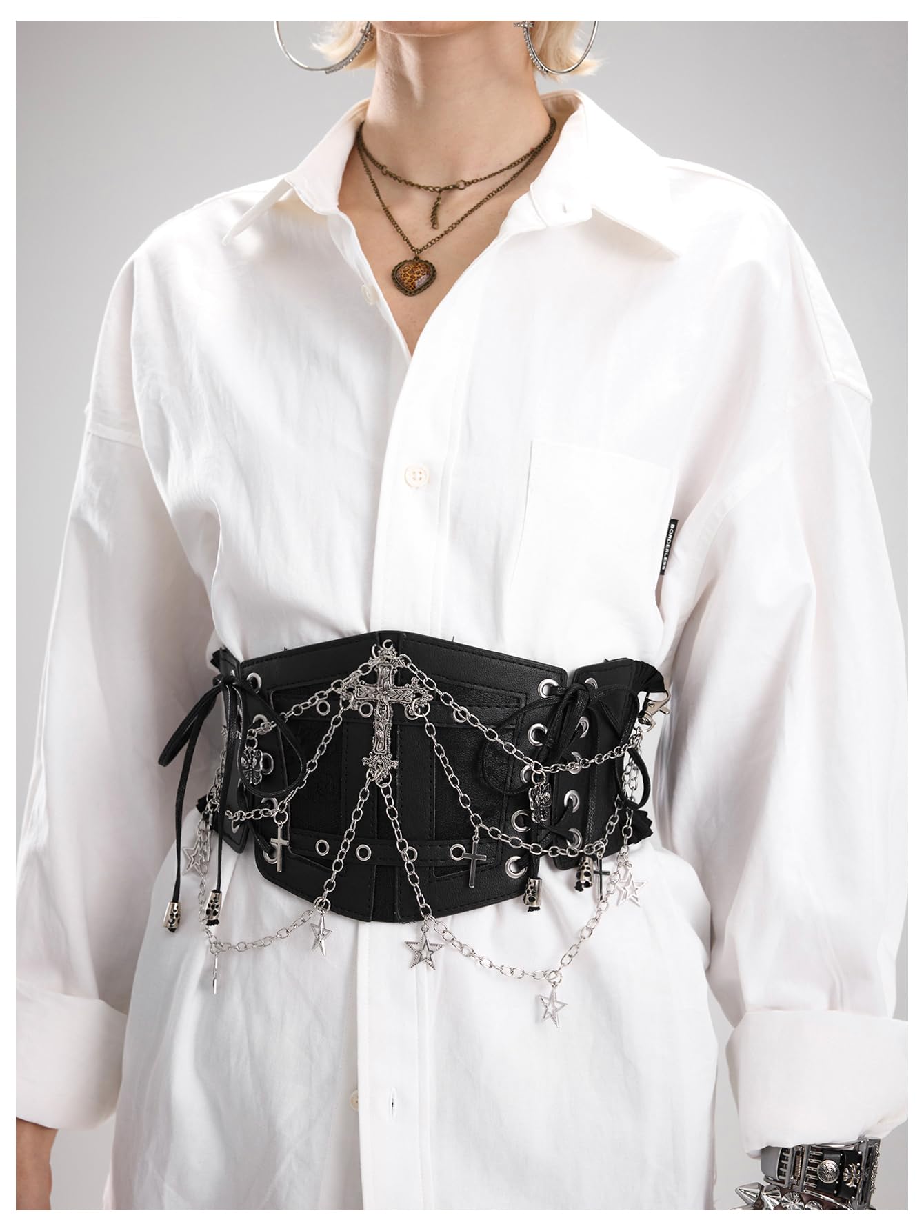 WDIRARA Women's Faux Leather Corset Belt Chain Goth Punk Cross Lace Up Side Elastic Waist Corset Black Medium