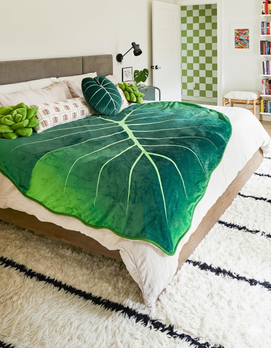 Green Philosophy Co. Monstera Leaf Pillow - Mossy Earth - Large Soft Plant-Shaped Plush Cushion for Couch, Bed, or Reading Nook - Cute & Unique Nature-Inspired Decor Super Soft & Cuddly Throw Pillow