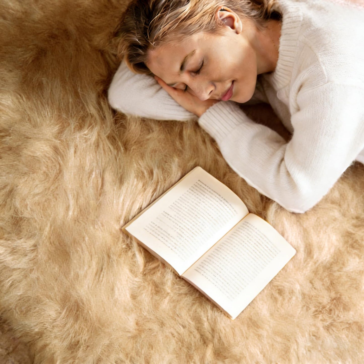 TUOTPE Ultra Soft Faux Fur Rug, Fluffy Shaggy 2 x 6 Ft Sheepskin Fur, Beige Plush Faux Area for Bedroom Nursery Living Room