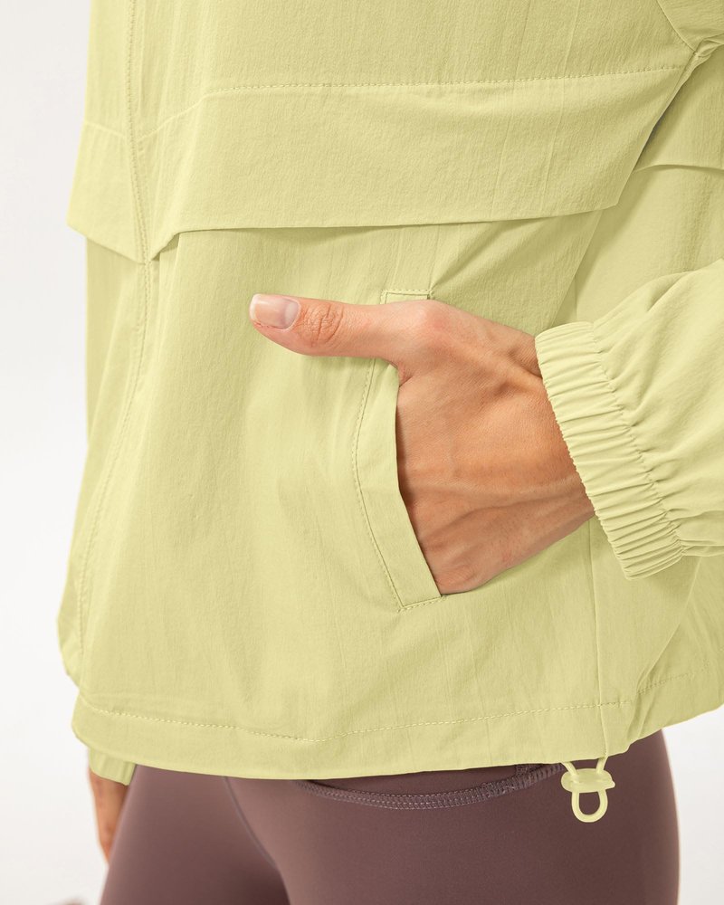 Locachy Women's Lightweight Zip Up Athletic Jacket Stand Collar Windproof Sun Protection Workout Outdoor Jacket Light Yellow XL