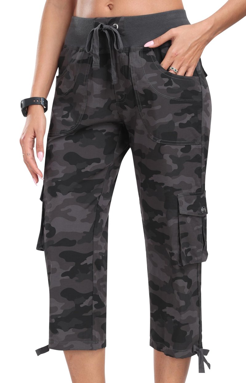 MoFiz Womens Capris with Pockets Loose Fit Casual Capri Pants Dressy Lightweight Ladies Baggy Cargo Pants for Hiking Camo Gray S