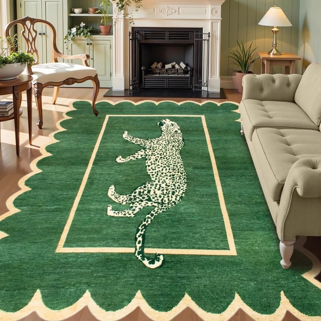 Retro Luxury Leopard Rug Emerald Green Beige Scalloped Edge Area Rug Aesthetic Animal Print Carpet for Bedroom Living Room Conference Room Apartment Non Slip Low Pile Washable Indoor Throw Mats 8x10