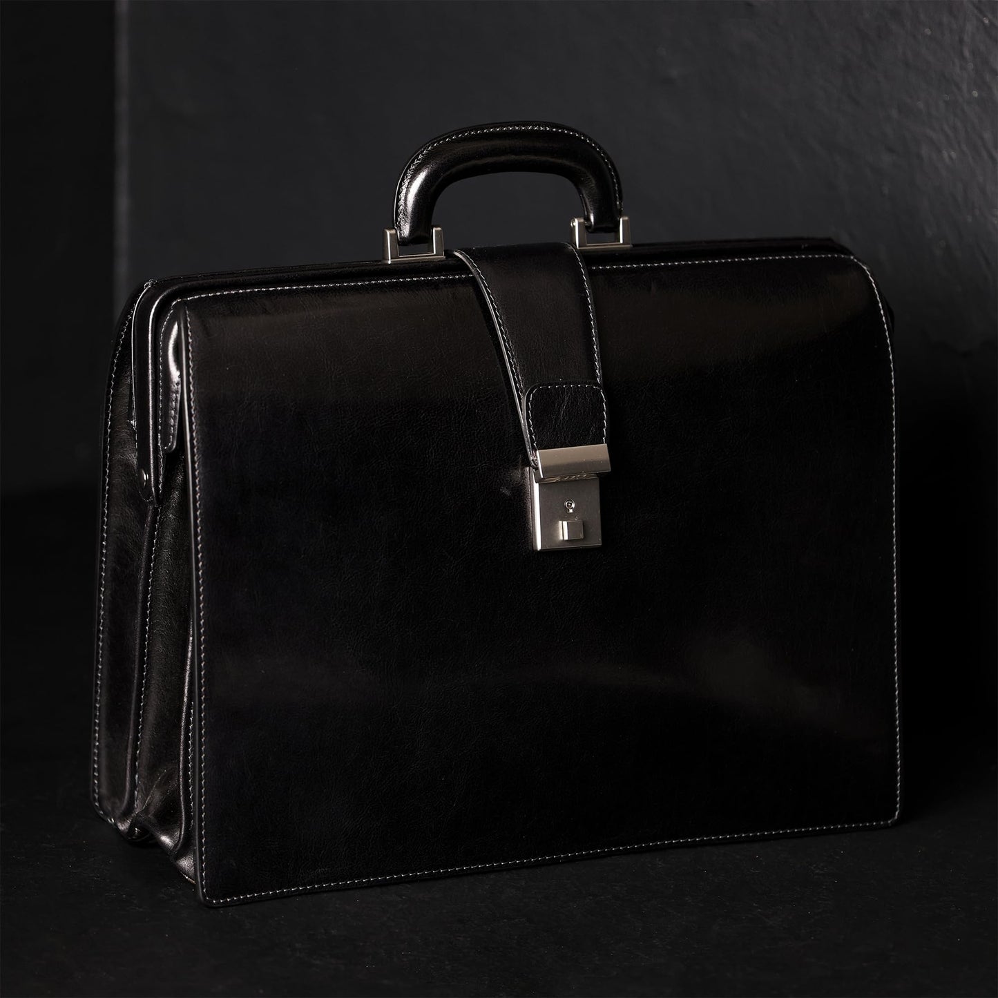 Time Resistance Leather Lawyer Briefcase - Italian Handmade Laptop Bag for Men and Women - Attache Case - Doctor Bag