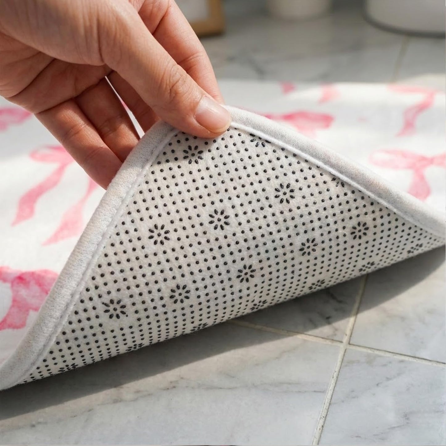 HAIWAOO Memory Foam Bath Mat with Pink Bow Pattern, Comfortable, Soft, Non-Slip, Super Absorbent, Quick Drying Bath Rug for Bathroom,Floor, Tub & Shower, Machine Washable (32INX20IN, Bow)