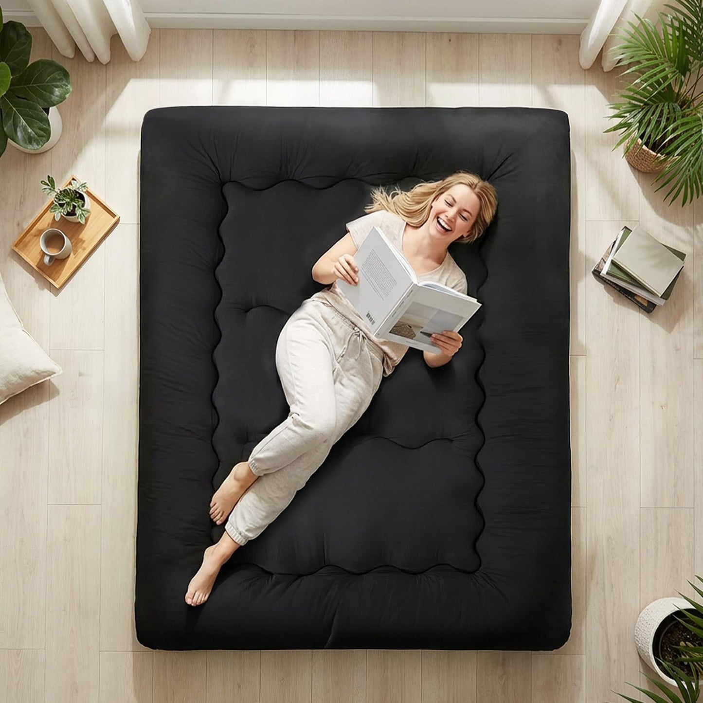 DUMOS Japanese Floor Mattress Queen Size, Futon Mattress Foldable with Removable Washable Cover, Portable Roll Up Tatami Mat for Small Bedroom, Couples, Family Movie Night and Home Use, Black