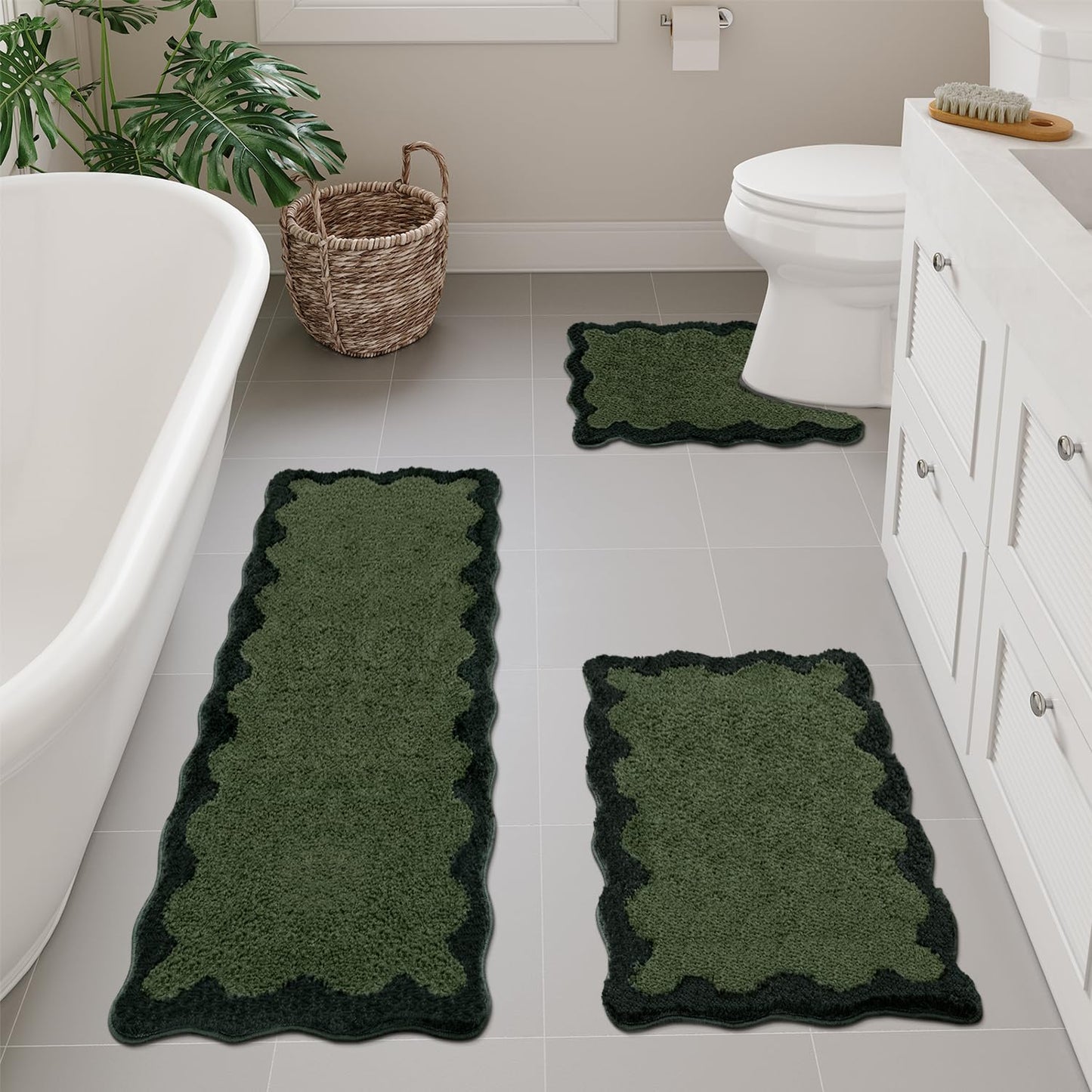 Uphome Scalloped Bathroom Rugs Sets 3 Piece Green Non-Slip Cute Absorbent Long Bath Mat with U-Shaped Contour Toilet Rug Fun Machine Washable Shaggy Bathroom Mats for Bathroom Tub Shower