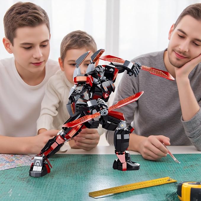 Black Wanderer Mech Building Set 585 Pieces Dark Robot Action Figure with 2 Weapon Modes Ronin Destroyer Model Kit Anime Gift for Adults Teens