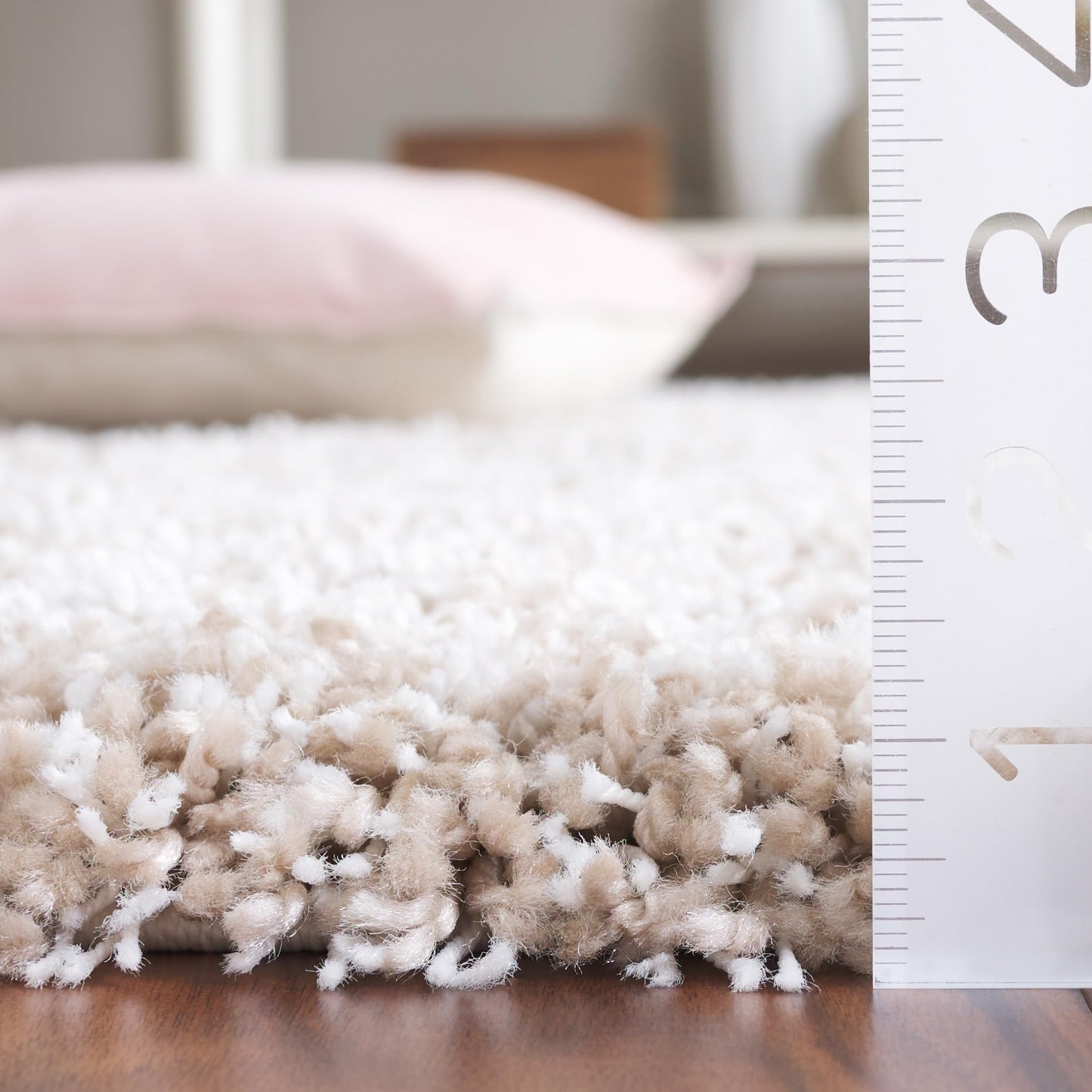SAFAVIEH California Shag Collection Area Rug - 6'7" Square, Beige, Non-Shedding & Easy to Clean, Ultra Plush Thick Pile, Ideal for Living Room, Bedroom, Dining Space (SG151-1313)