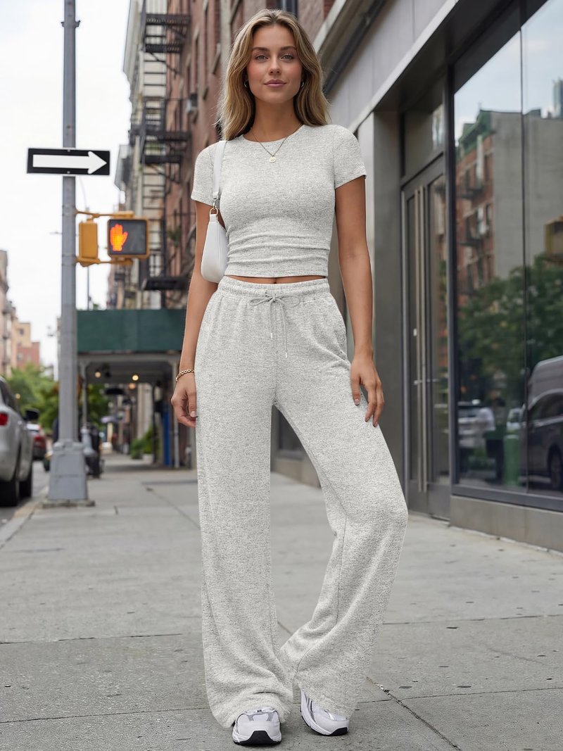 Trendy Queen Womens Lounge Two 2 Piece Sets Summer Spring 2026 Airport Outfits Travel Matching Sweatsuit Sweat Suit Workout Cruise Clothes Vacation Loungewear Pajamas Fashion Holiday Light Grey L