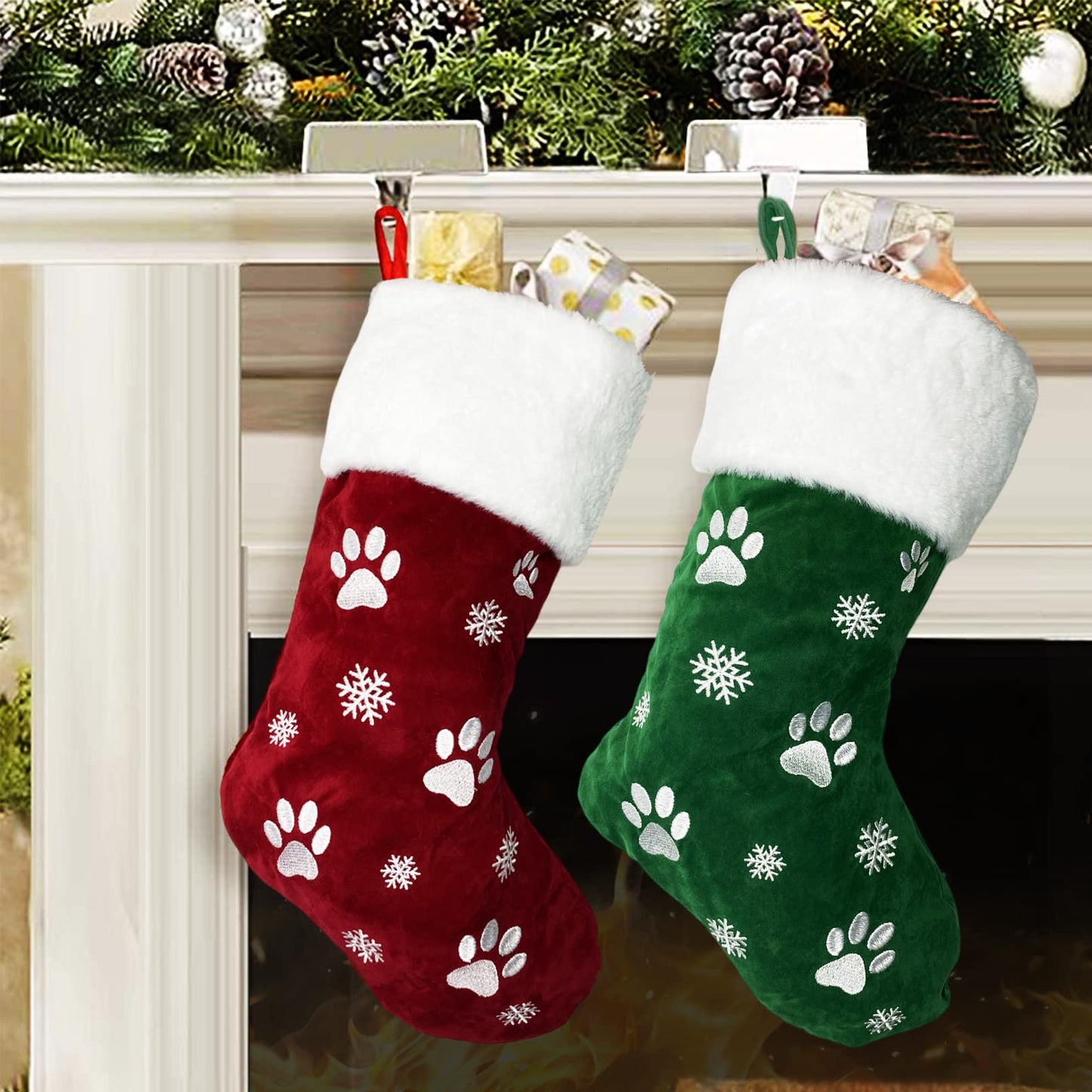 Christmas Stockings, 2 Pcs 18 inches Christmas Stockings, Burlap with Large Plush Cuff Stockings, for Family Holiday Xmas Party Decorations (Red&Green)