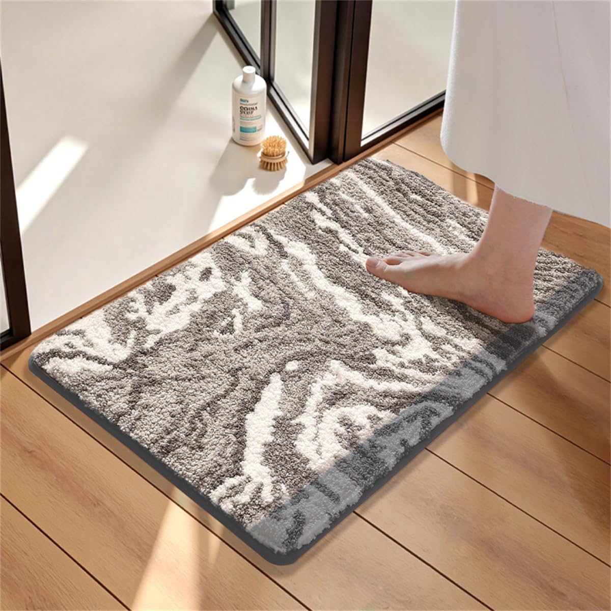 Ankah Luxurious Nordic Bathroom Rug, Extra Soft Fluffy Bath Mat, Absorbent, Non-Slip, Easy to Care and Fast Drying, Modern Style Marble Pattern Shower Rug, Home Decor Accessories, 17.3"x29.9", Gray