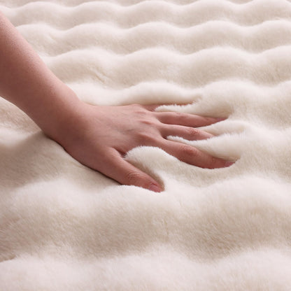 Creamy White Rabbit Plush Rug 8'x10', Fluffy Faux Fur Shaggy Area Rug for Nursery, Kids Room Decor, Soft Fuzzy Carpet for Living Room, Bedroom, Teen Girls Room