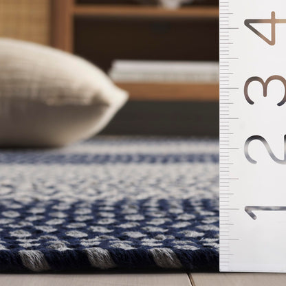SAFAVIEH Braided Collection Area Rug - 5' x 8' Oval, Grey & Blue, Handmade Cotton, Ideal for Living Room, Bedroom, Home Office, Dining Space (BRA822F-5OV)