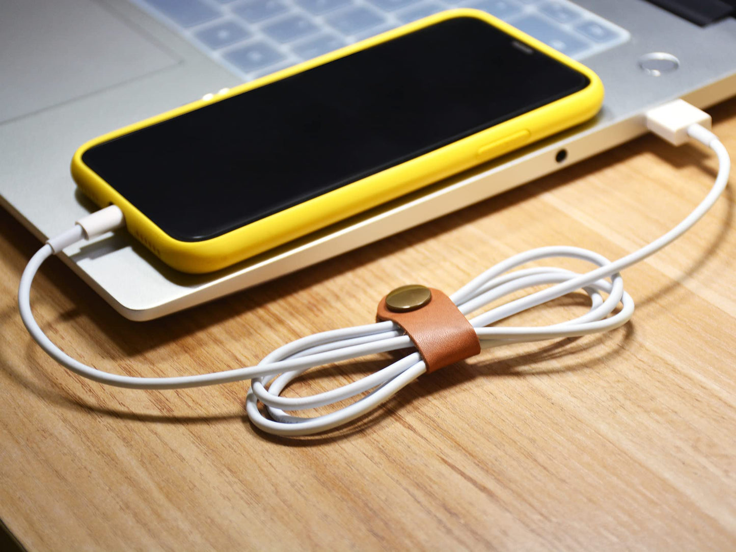 CAILLU Cord Organizer,Cord Keeper,Cable Organizer USB Holder,Cable Management,Cable Straps,Earbud case,wrap Headset Winder,Phone Earphone Clips Ties Stocking Stuffers for Men Gifts