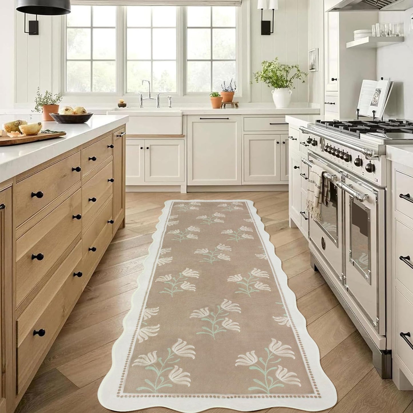 Albodanl Scalloped Floral Kitchen Runner Rug, 2x6 Washable Rug Runners for Hallways Non-Slip, Boho Farmhouse Ultra-Thin Soft Carpet for Bathroom Laundry Entryway