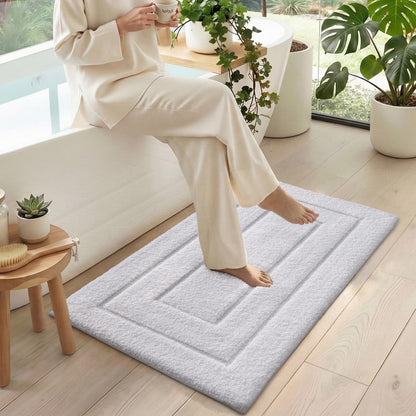 DEXI Bathroom Rug 36x24, Non Slip Washable Bath Mat for Shower Floor, Absorbent Soft Bathmat with Rubber Backing, Quick Dry Microfiber Carpet, White