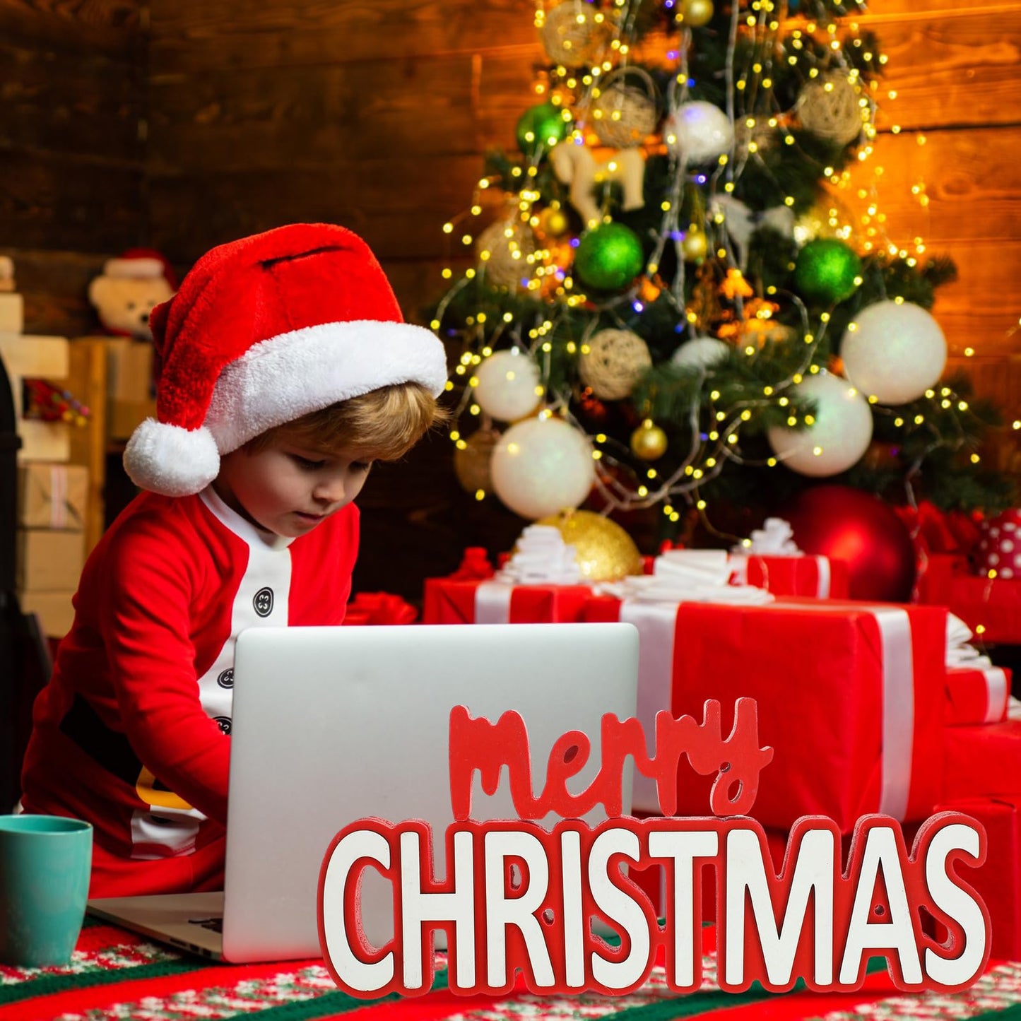 Burbell 2 Pcs Merry Christmas Wooden Signs Red Christmas Table Decoration Xmas Tiered Tray Decor Freestanding Sign for DIY Xmas Home Tabletop Centerpiece Mantel Fireplace