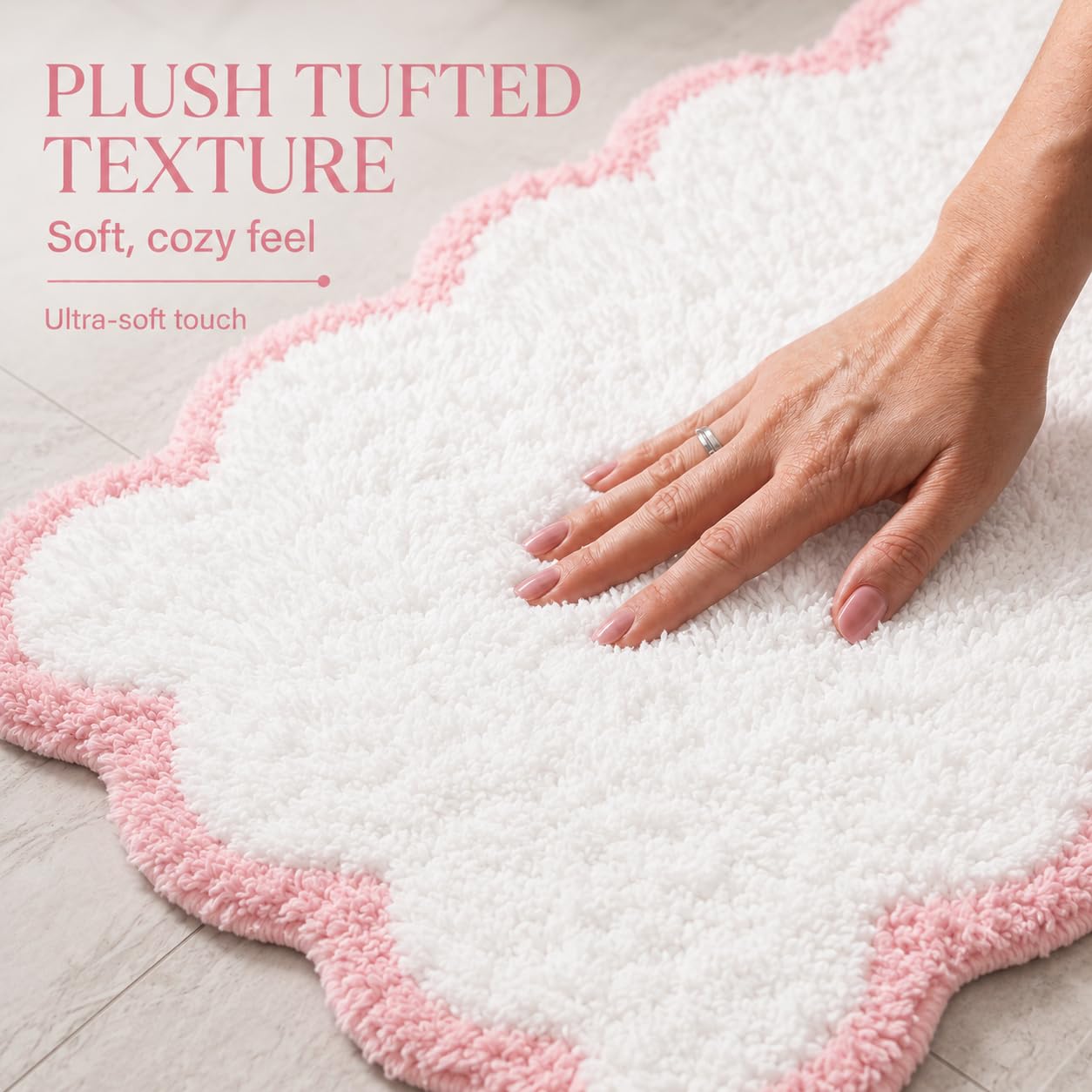 Inshere Scalloped Pink Bath Rug, Cute Bathroom Rug, Soft Absorbent Quick Dry Bath Mat, TPR Non Slip Backing, Microfiber Mat for Shower Tub Sink Vanity 20" x 31.5"