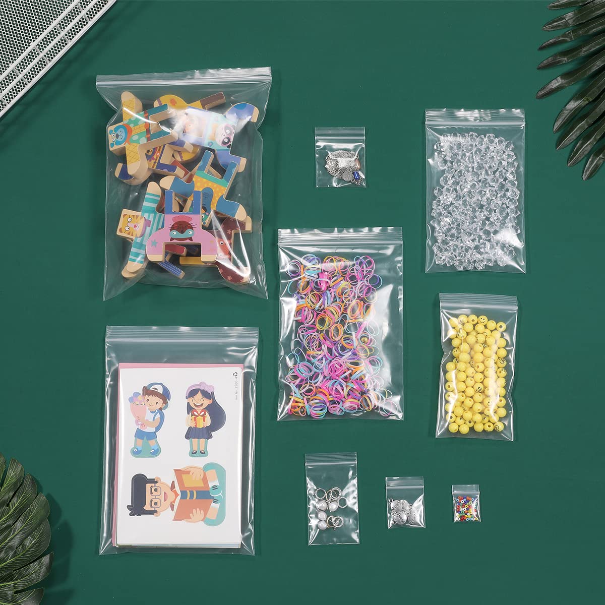 Foopama 200 PCS 4" x 6" Thick Clear Zip Poly Lock Plastic Bags Seal Reclosable Zip Bag Durable 2.4 Mil Photo Cards Snacks Seeds Zipper Bags