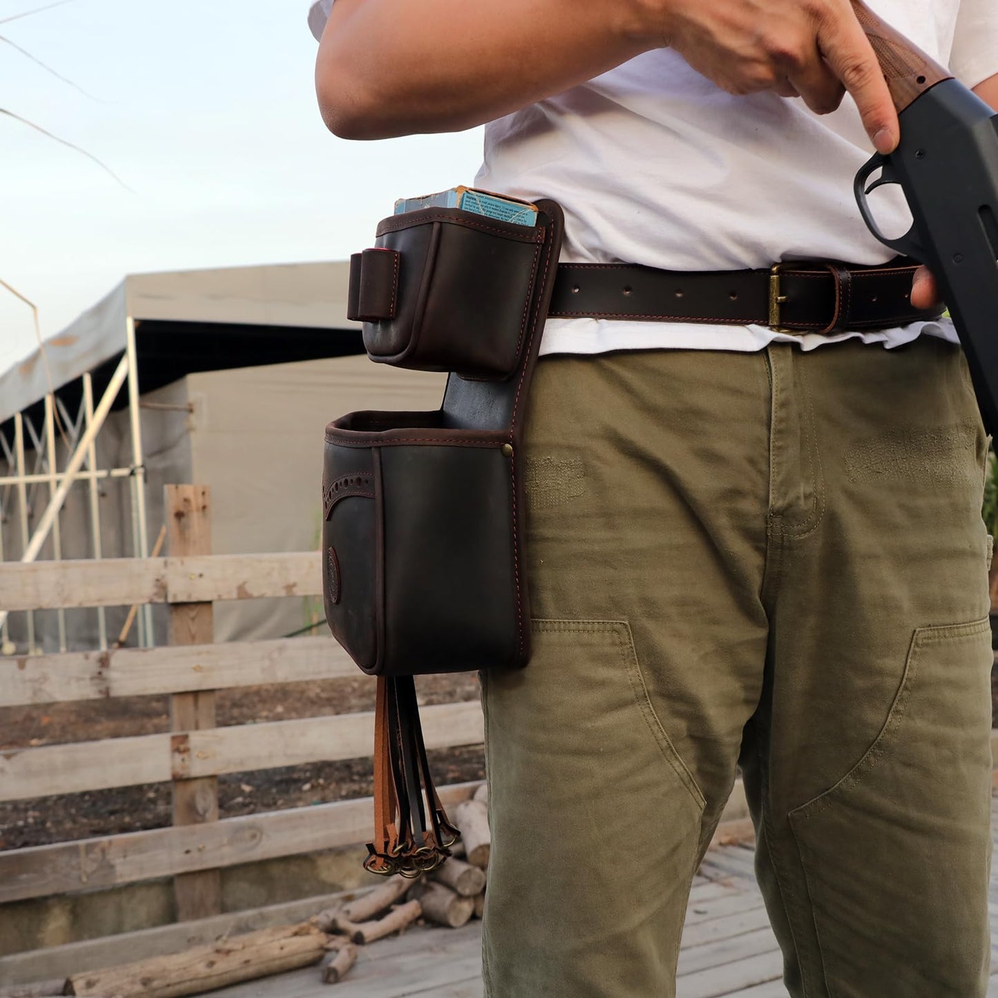 TOURBON Leather Shotgun Shell Holder Ammo Pouch with 1 Box Bullet Carrier