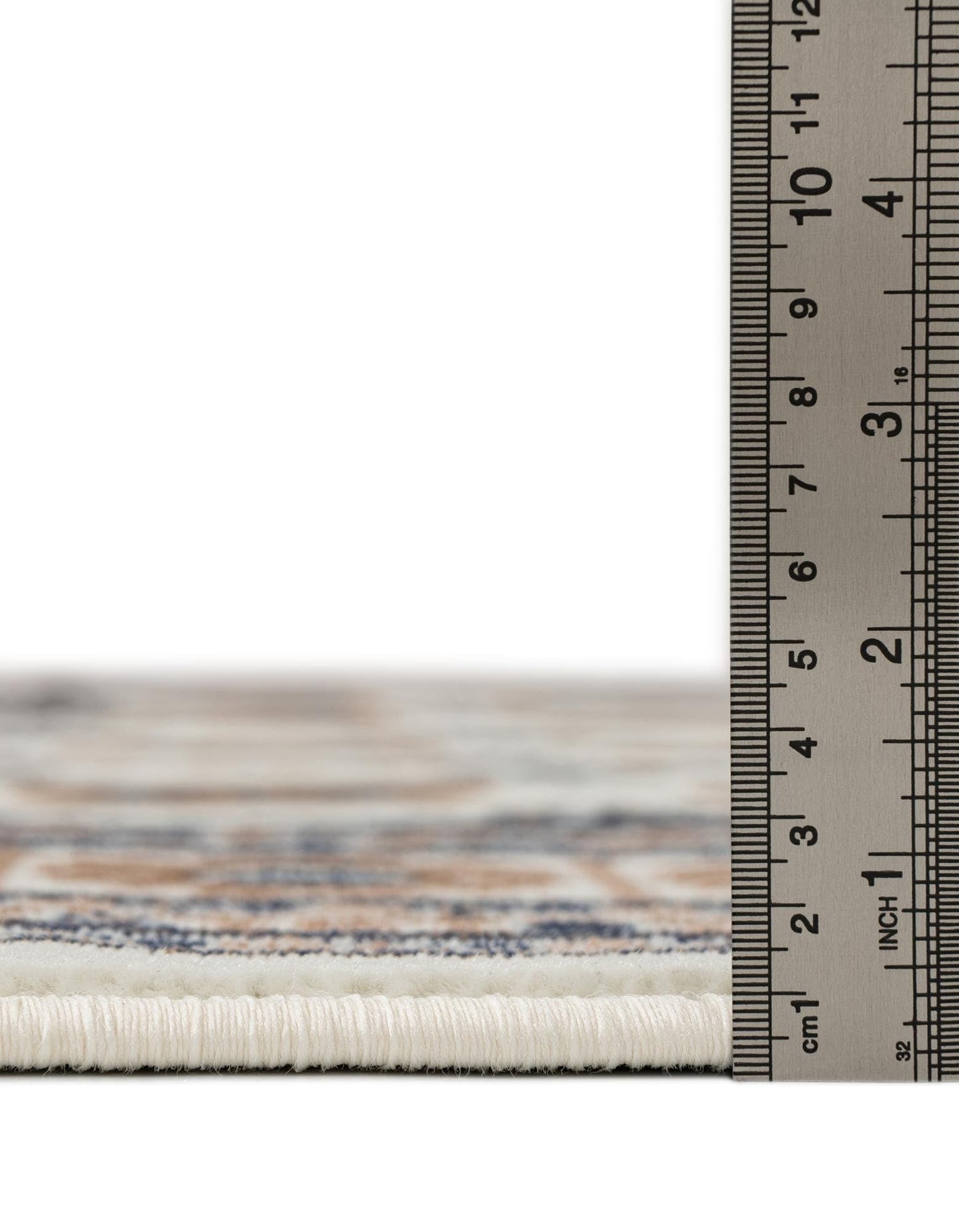 Rugs.com - Bokhara Rug – 4' 1 x 6' 1 Ivory Easy-Clean Stain-Resistant Area Rug – Modern Geometric Design with Fringe, Perfect for Living Rooms, Entryways, and Offices