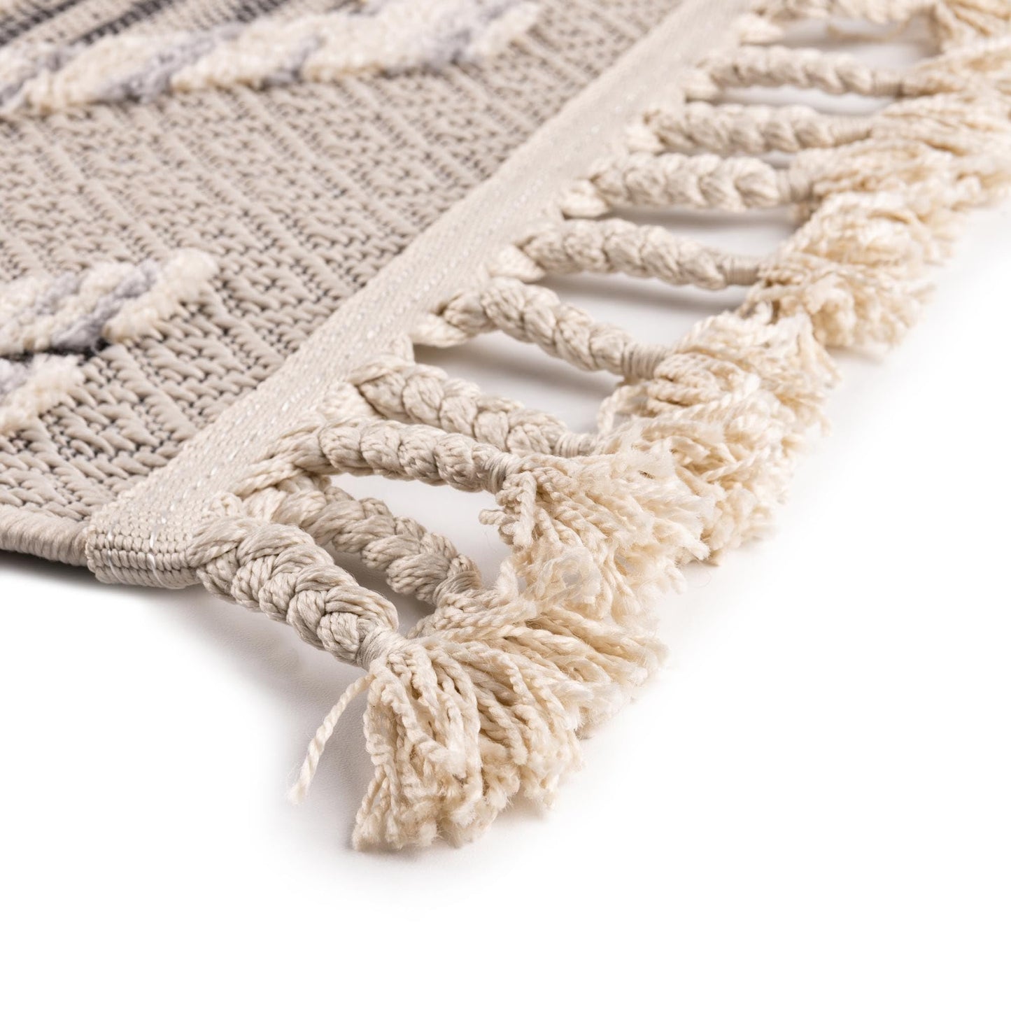Rugs.com - Arlo Rug – 4' x 6' Sandy Beige Stain-Resistant Textured Area Rug – Modern Tribal Design with Fringe, Perfect for Living Rooms, Bedrooms, and Home Offices