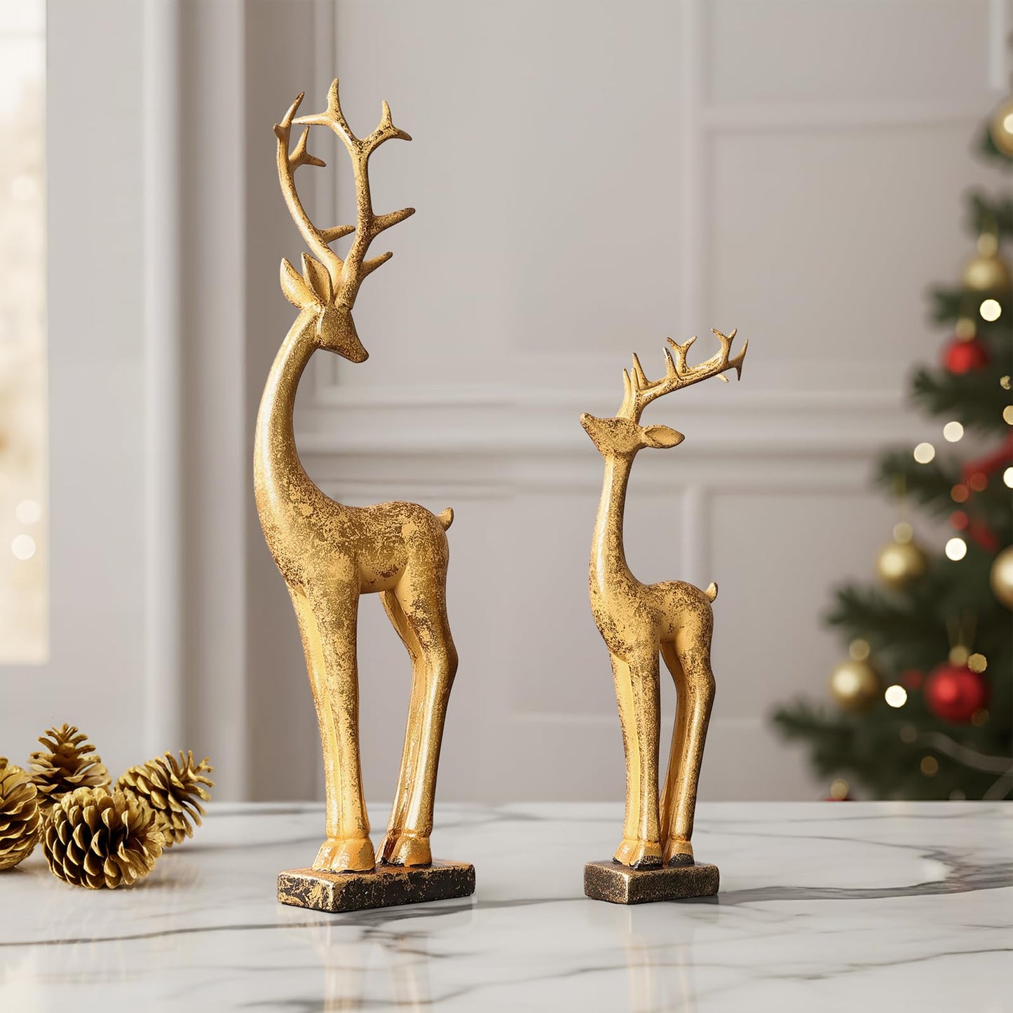 Pawliss Resin Christmas Table Decor: 2pcs Golden Christmas Reindeer Figurines Set, Luxury Glitter Tabletop Centerpiece Ornaments, Farmhouse Winter Holiday Home Office Mantel Decor Party Supplies Gifts