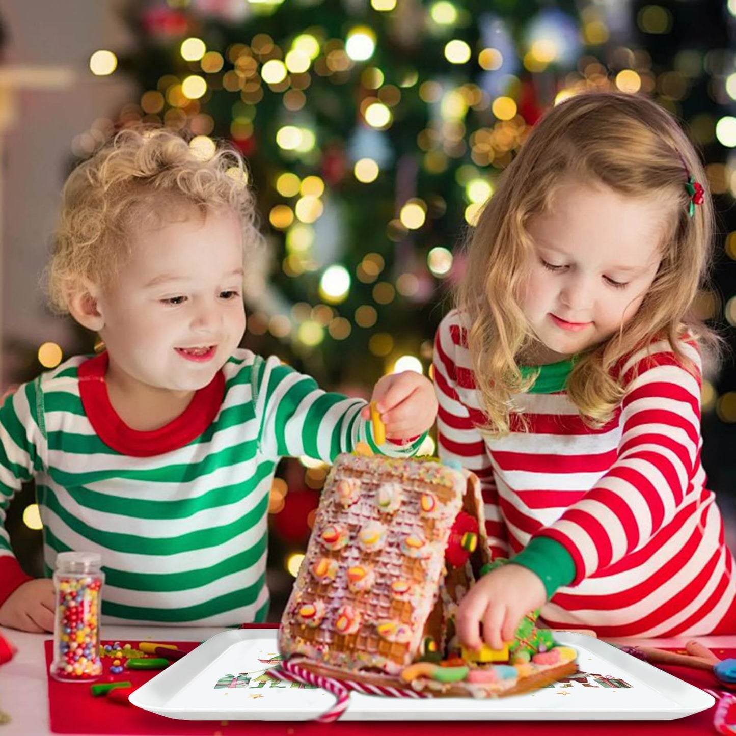 VIYNRAN 4-Piece 15 x 11 Inch Christmas Serving Tray Set, Reusable Melamine Platters with Cute Elf Cartoons, Holiday Party Trays for Snacks, Fruit, Desserts, and Candy, Rectangular Design