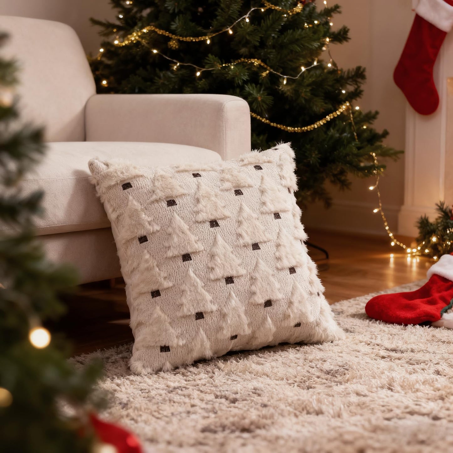 HDVUHKI Christmas Throw Pillow Covers 18x18 inch Set of 4, Beige and Green Xmas Tree Holiday Winter Living Room Soft Fluffy Plush Faux Fur Wool Decorations for Sofa Couch Bed