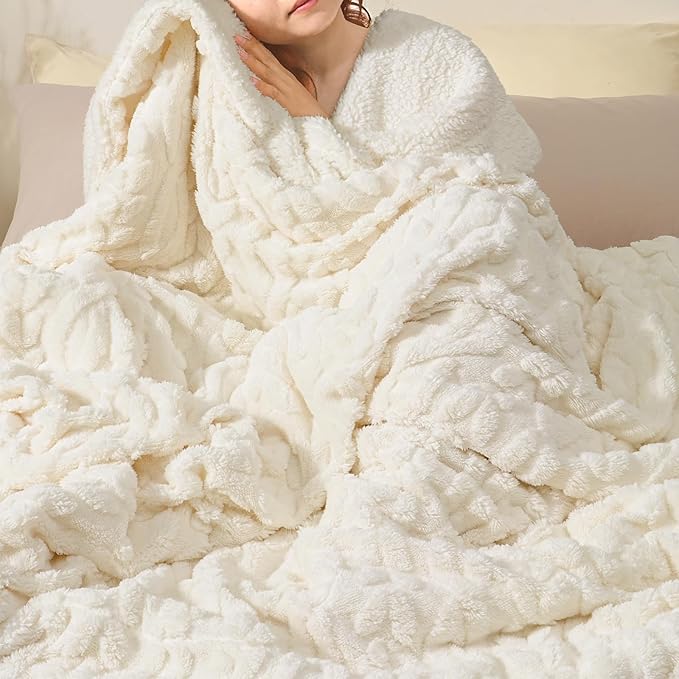 PHF Fluffy Sherpa Blanket King Size for Winter, Warm and Soft, 510GSM 3D Jacquard Thick Shaggy Fleece Plush Blanket for Sofa Bed, Cream, 108"x90"