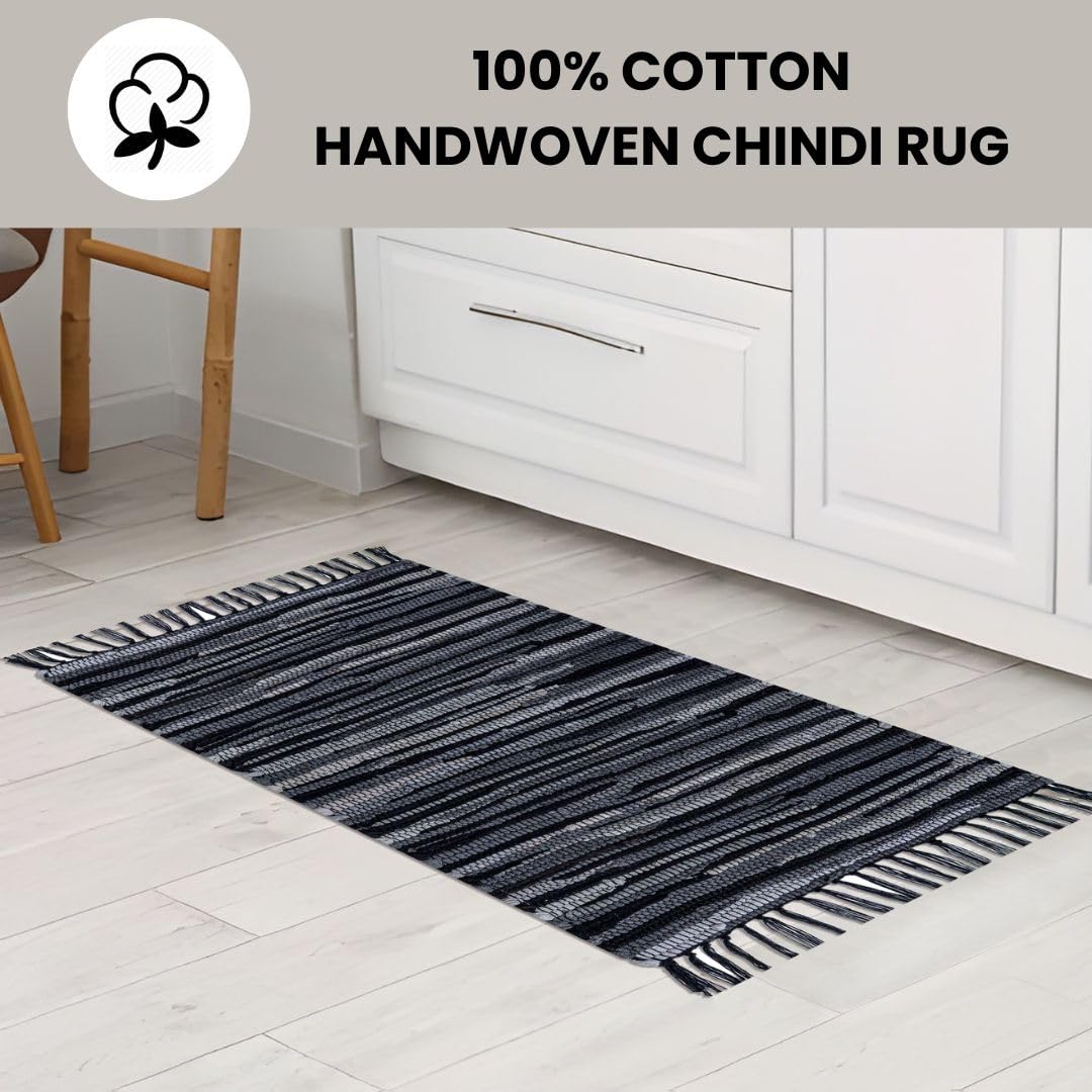 Threadvista Hand Woven Chindi Rug Cotton - Rustic Boho Accent Throw Rug for Living Room Bedroom Kitchen Entryway Floor Mats - Ideal for High Traffic Areas 20x32 inch Reversible Area Rug Black Multi