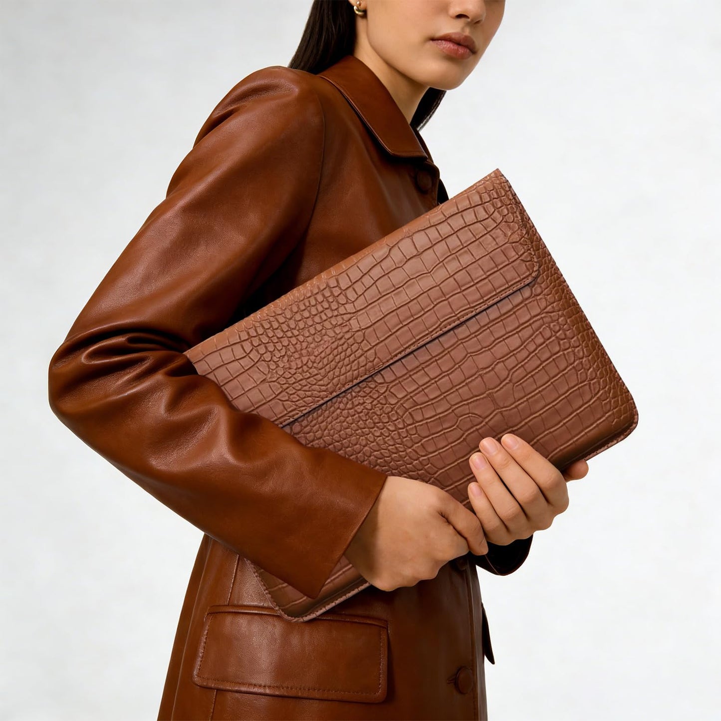 YSCLBAHUKE Crocodile Grain PU Leather Flap Envelope Laptop Sleeve Universal 13-13.3 Inch, Fits with MacBook Neo A18 Pro Chips Air/Pro 2026-2016 M5 M4 M3 M2 M1,HP Dell ASUS Lenovo Notebook,Brown ﻿