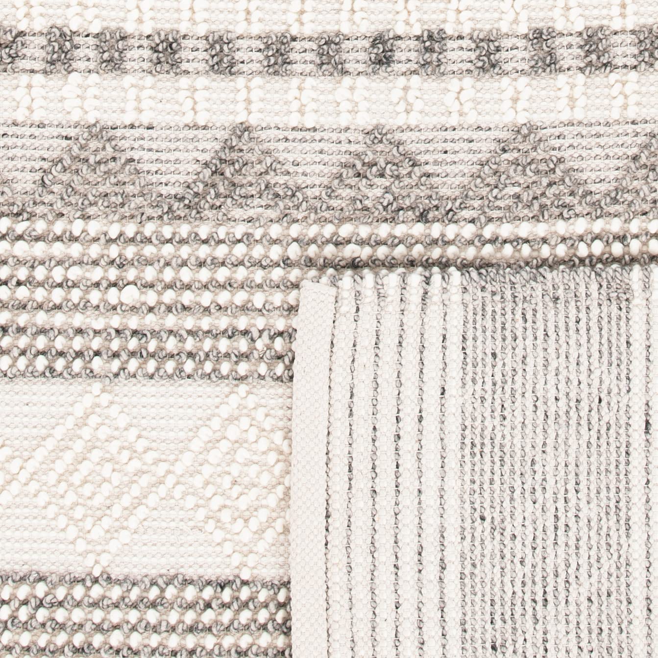 SAFAVIEH Natura Collection Area Rug - 5' x 8', Grey & Ivory, Handmade Moroccan Boho Tribal Wool & Cotton, Ideal for High Traffic Areas in Living Room, Bedroom (NAT102A)