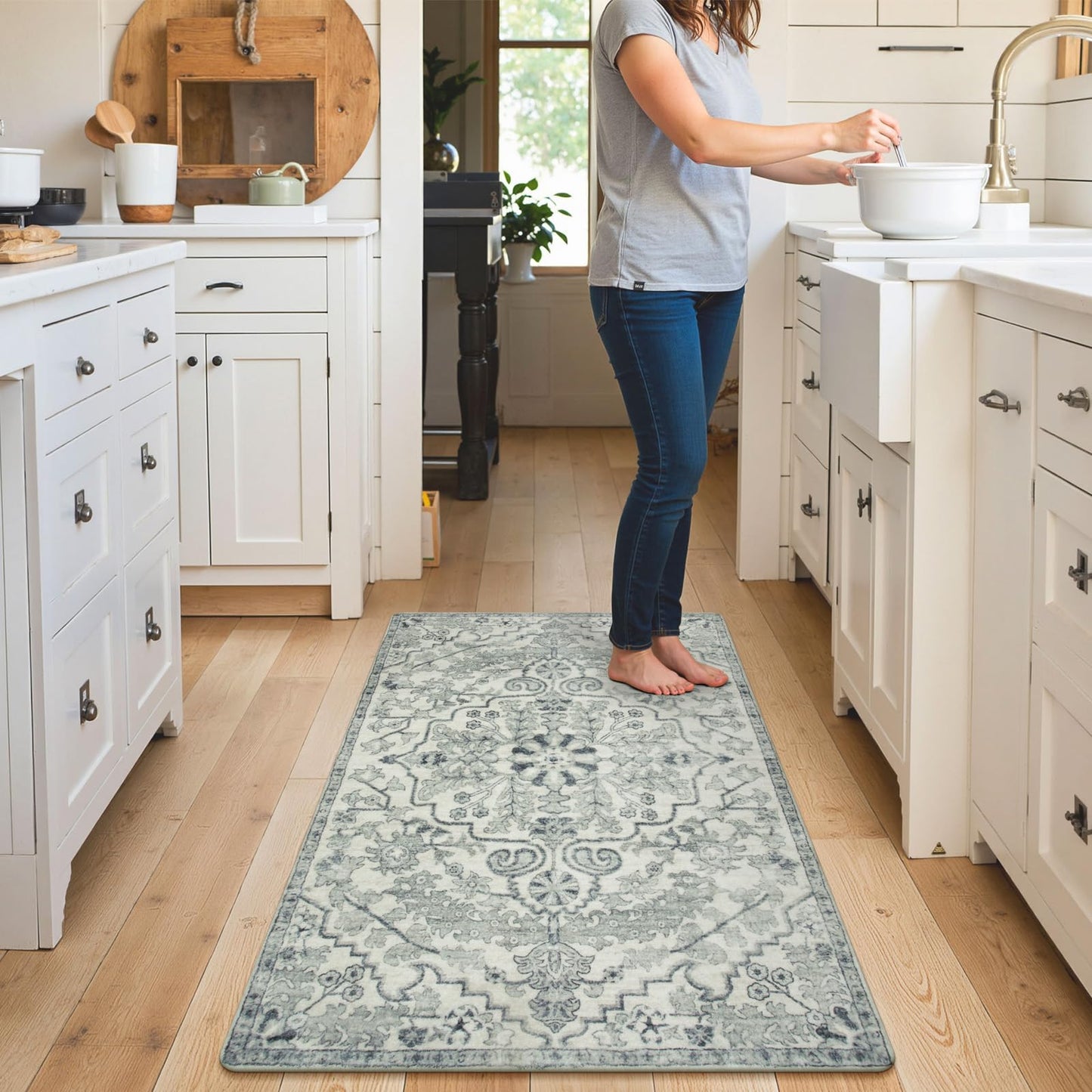 Lahome Reine Bohemian Floral Medallion Area Rug - 3x5 Beige Washable Entryway Rug Office Mat, Transitional Non Slip Indoor Throw Bedroom Carpet for Kitchen Coffee Table Mudroom Dressing Room RV