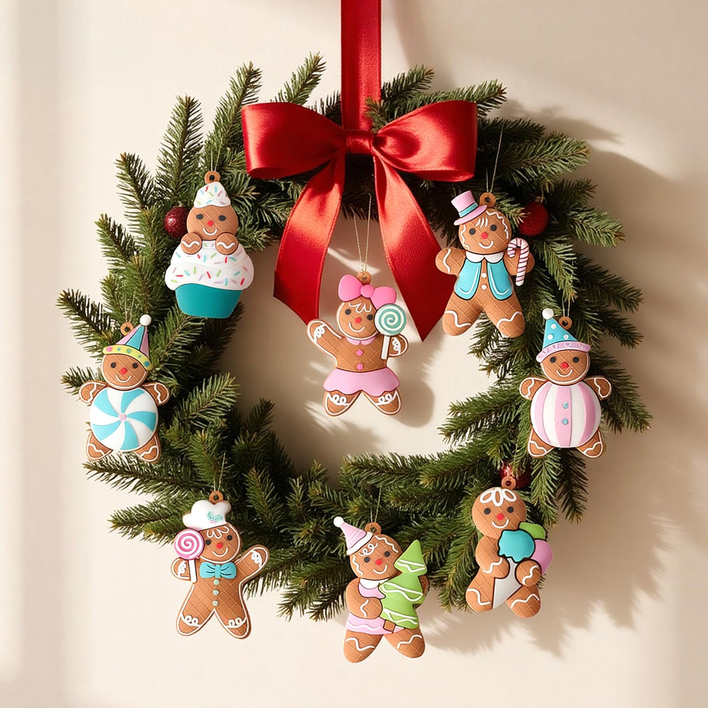 Gingerbread Man Christmas Ornaments for Christmas Tree, 8PCS Cute Gingerbread Christmas Hanging Decorations for Xmas Tree Hanging Ornaments Holiday Party DIY Decor