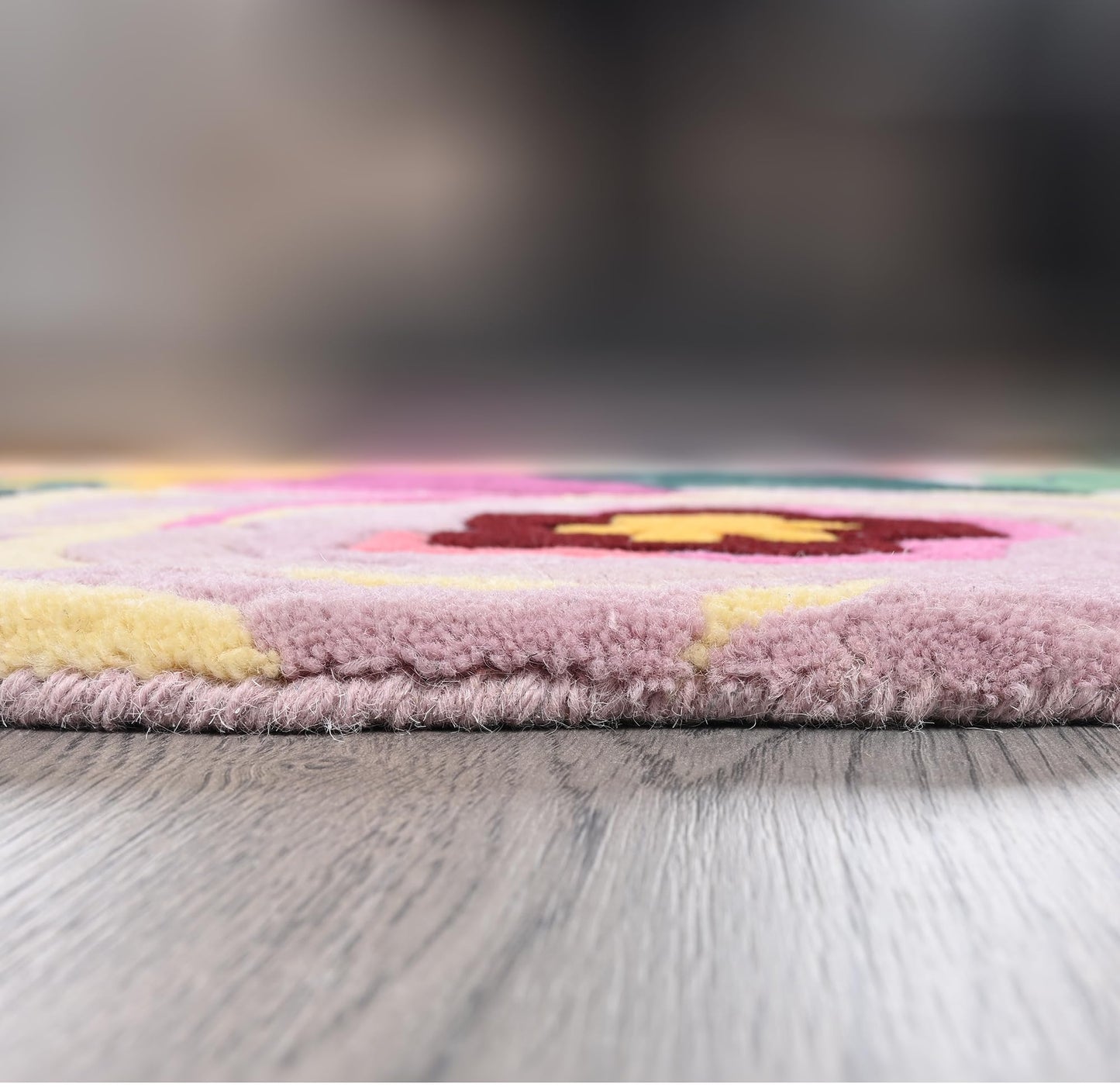 Hand-Tufted Floral Wool Area Rug - Vibrant Colorful Flower Pattern - Soft & Plush Accent Rugs/Carpet for Living Room, Bedroom, Nursery or Office - Scalloped Edge Unique Design (Multi, 2.6' x 8')